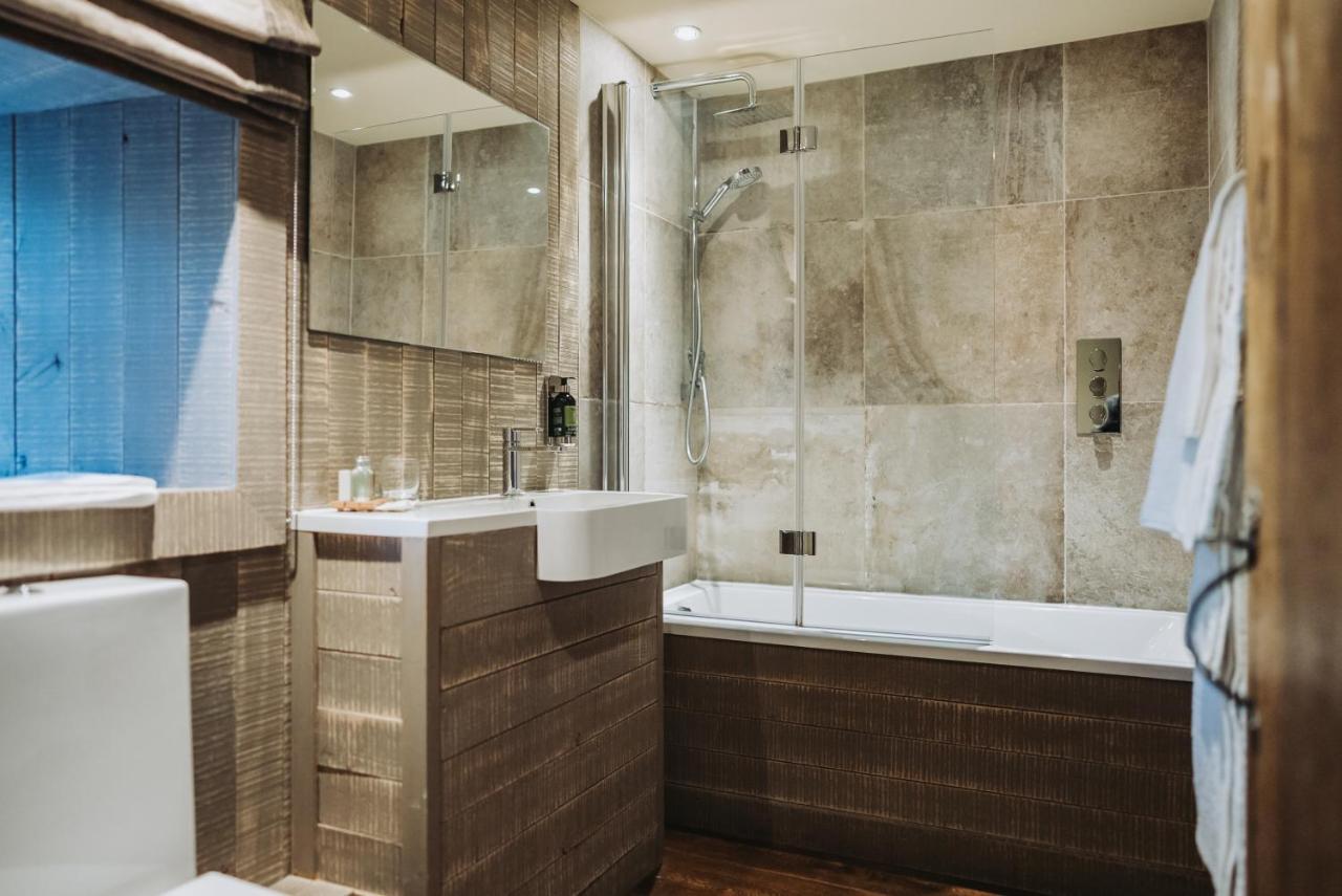 Hotel The Assheton Arms Clitheroe Esterno foto