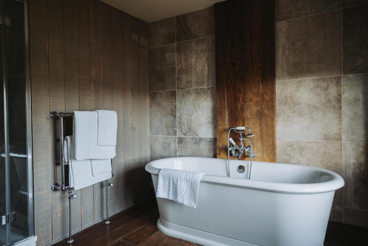 Hotel The Assheton Arms Clitheroe Esterno foto