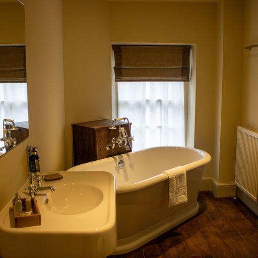 Hotel The Assheton Arms Clitheroe Esterno foto