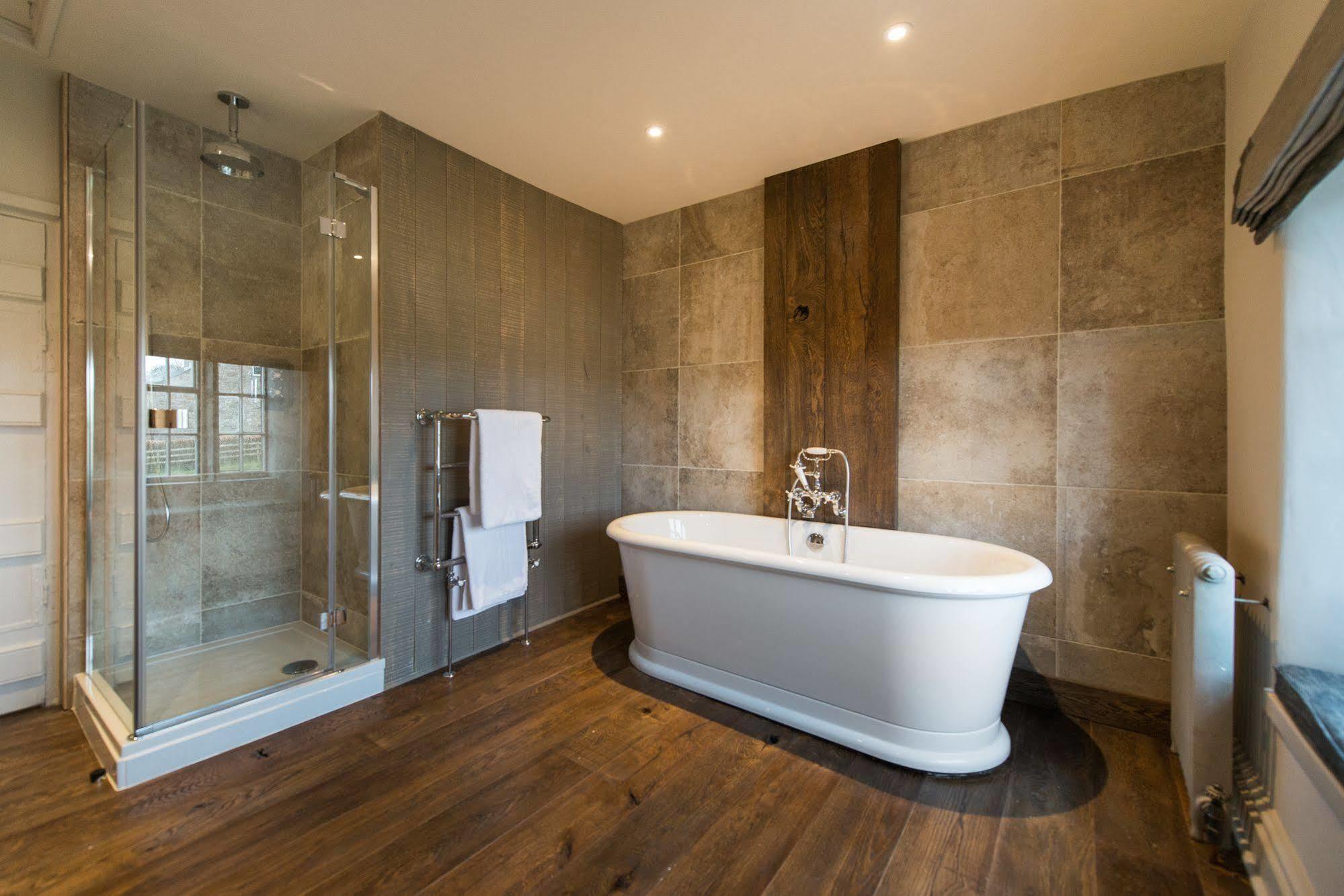Hotel The Assheton Arms Clitheroe Esterno foto